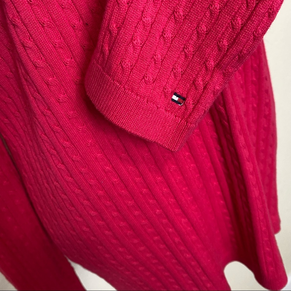 Tommy Hilfiger Red Cable Knit V-Neck Sweater in Dragonfruit color Size XL NWT - Picture 10 of 12